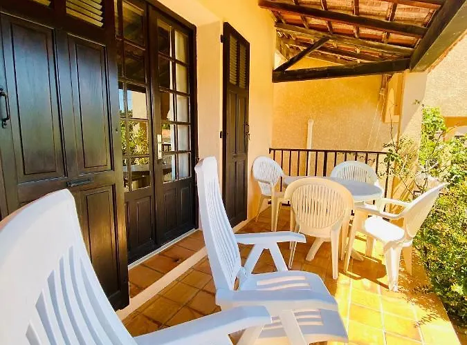 Marie Diane - Vue Et Piscine G * 普罗普里亚诺