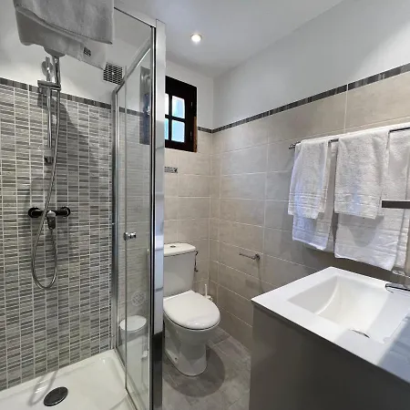 Marie Diane - Vue Et Piscine G *