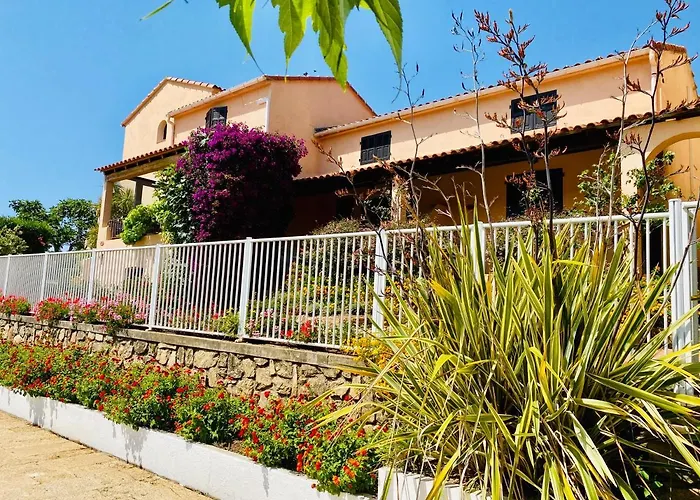 Marie Diane - Vue Et Piscine G Appartement